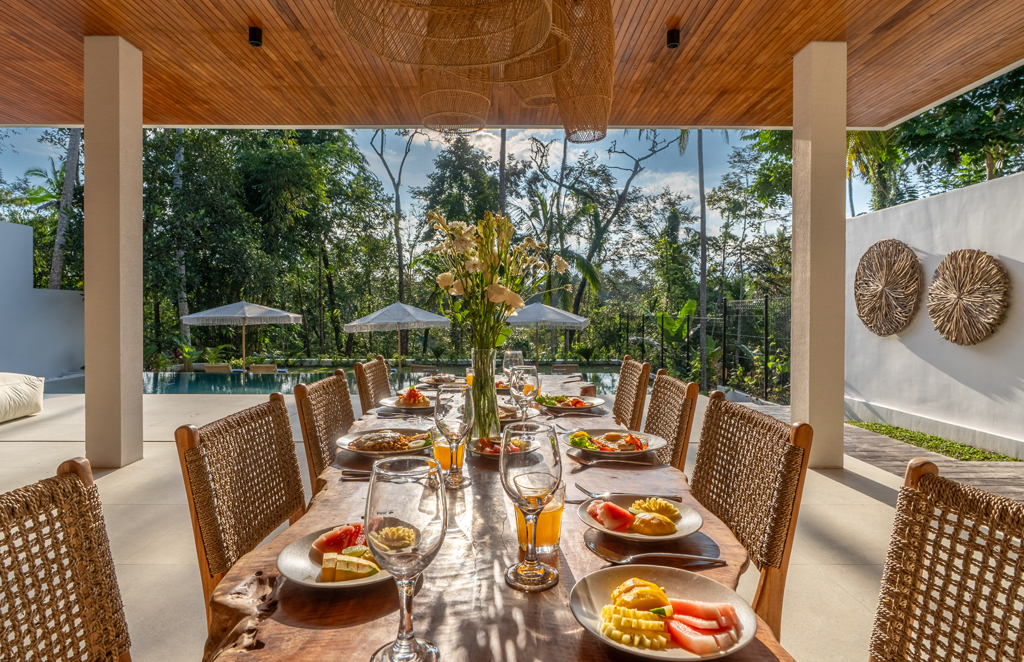 fire fly villa bali - Breakfast